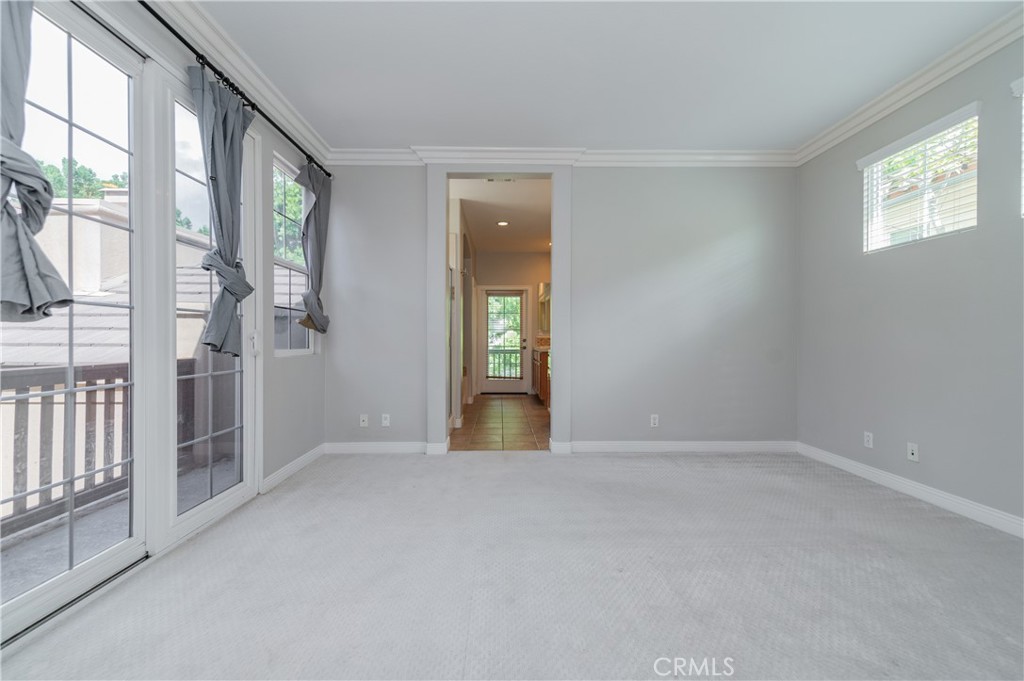 82 Figtree Property Photo 30