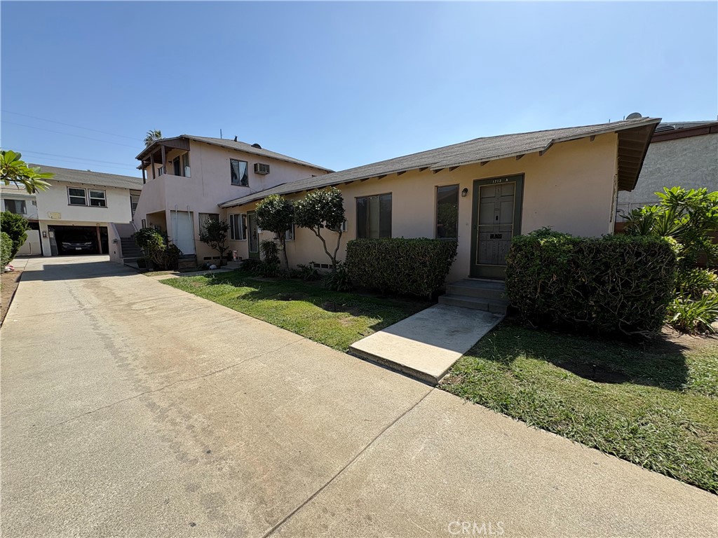 1712 S 2nd Street Property Photo 3