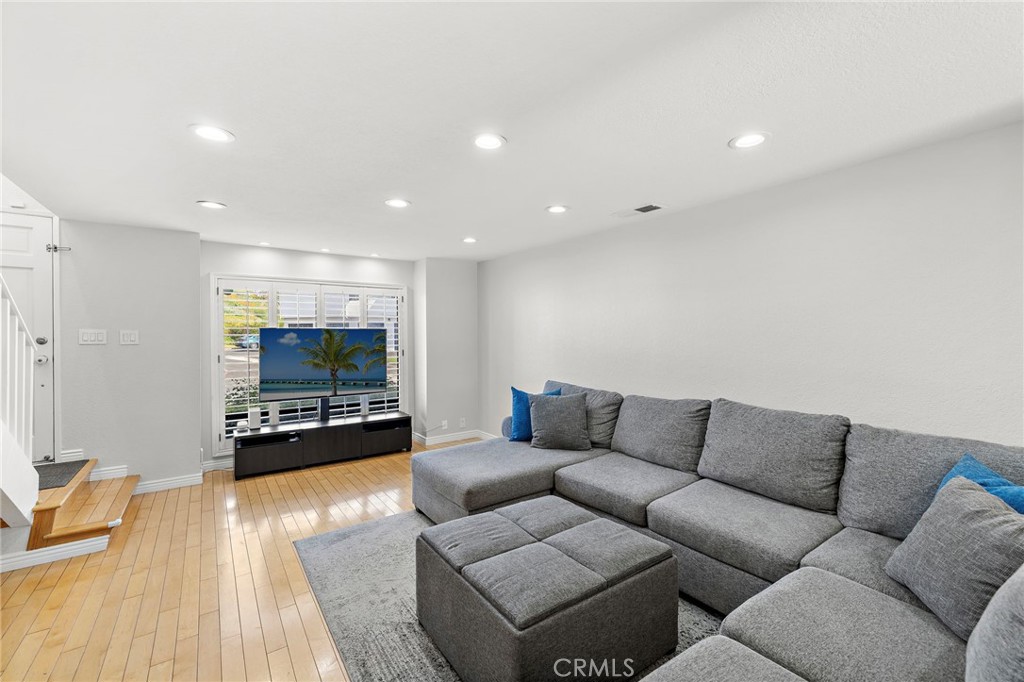 25616 Paseo La Cresta Property Photo 4