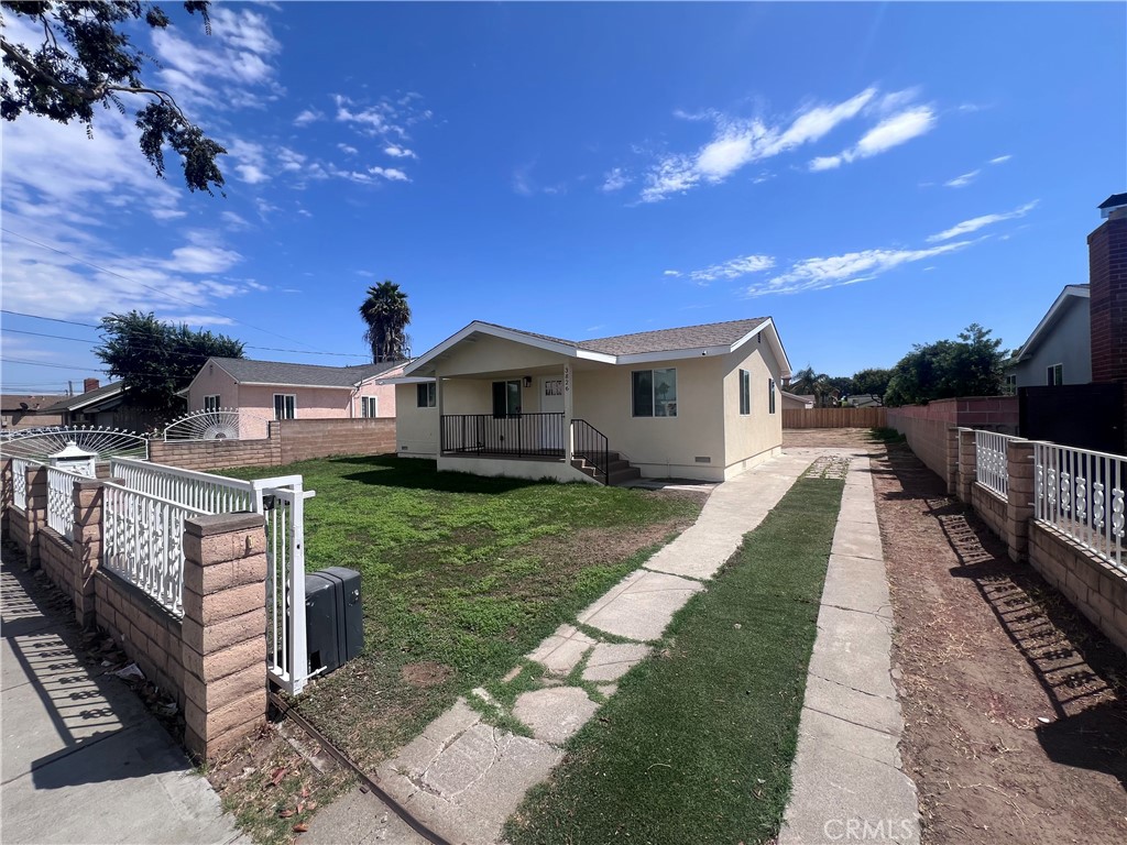 3826 111th Property Photo 1
