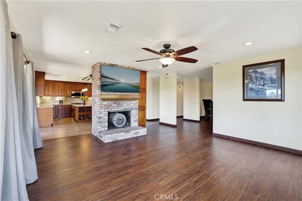 14135 El Mesa Dr. Property Photo 14