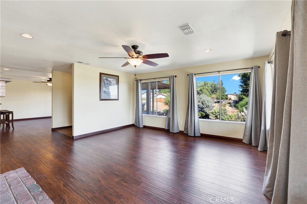 14135 El Mesa Dr. Property Photo 15