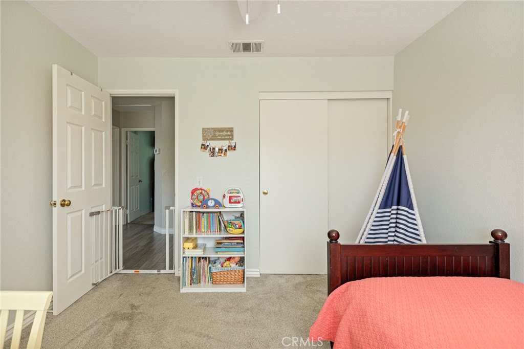 11825 Avalon Avenue Property Photo 33