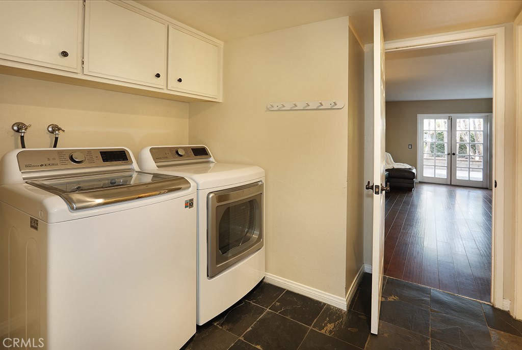 16 Hidalgo Property Photo 33