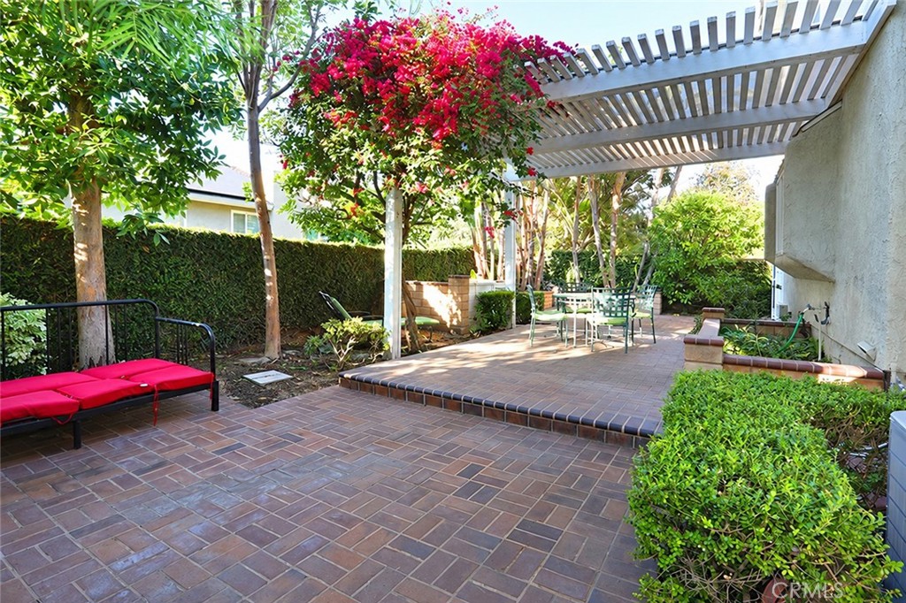 16 Hidalgo Property Photo 34