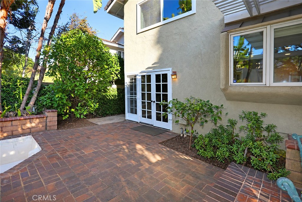 16 Hidalgo Property Photo 36
