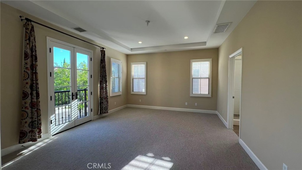 59 Thornapple Property Photo 10