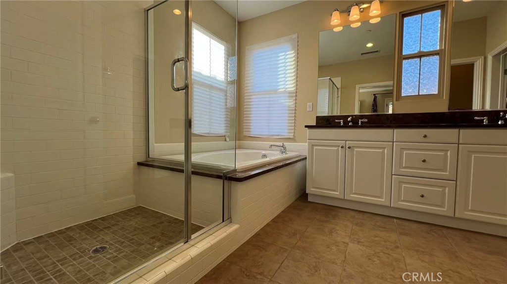 59 Thornapple Property Photo 12