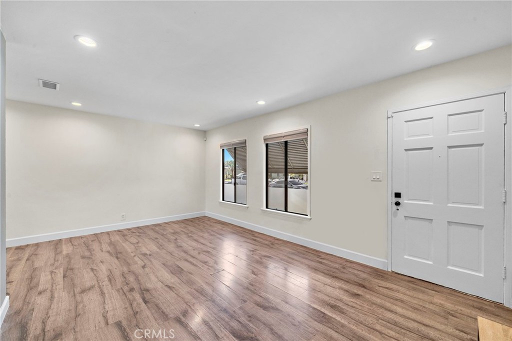 149 E. 59th Street Property Photo 4