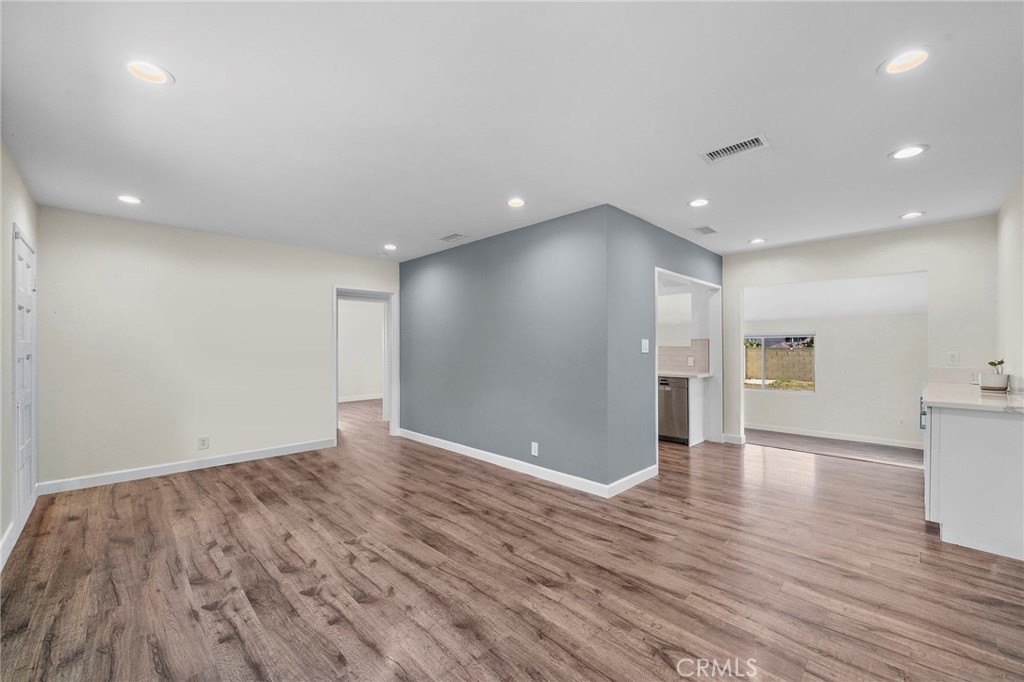 149 E. 59th Street Property Photo 6