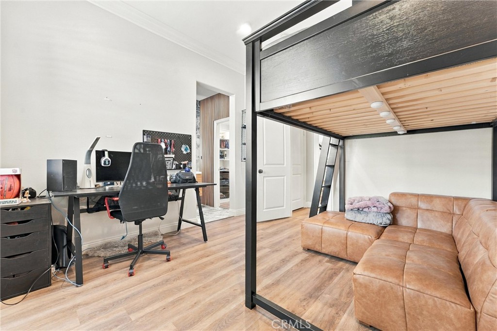 4 Adele Street Property Photo 27