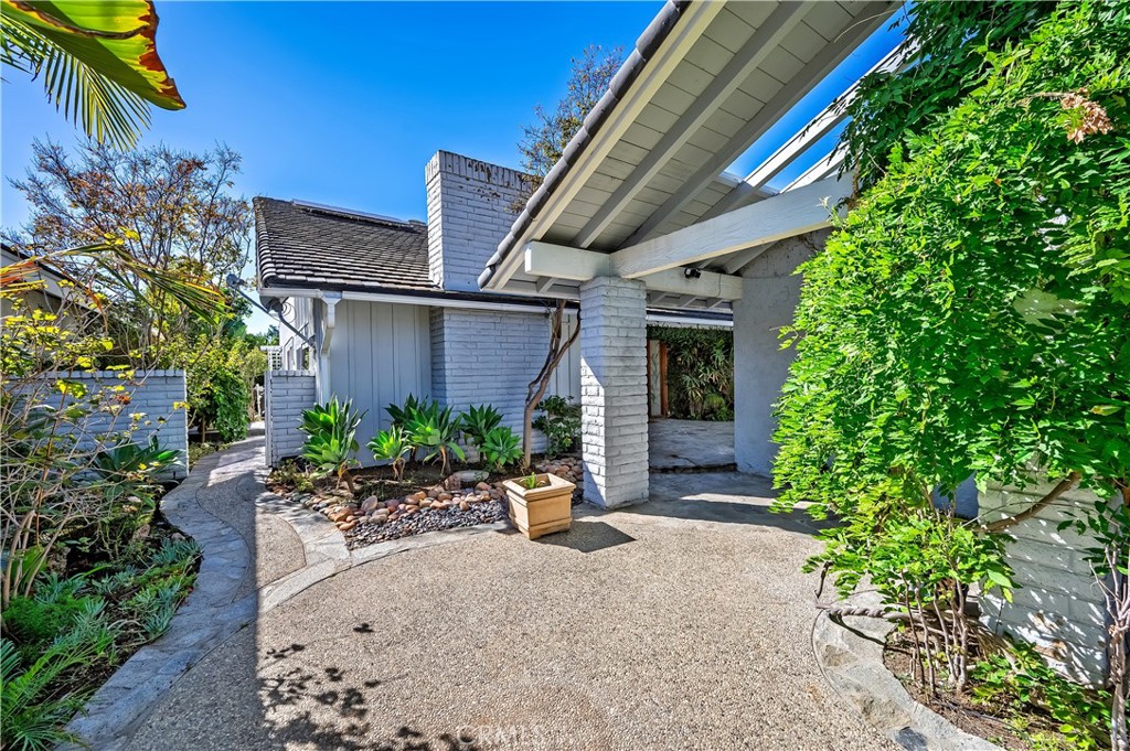 8 Sycamore Creek Property Photo 6
