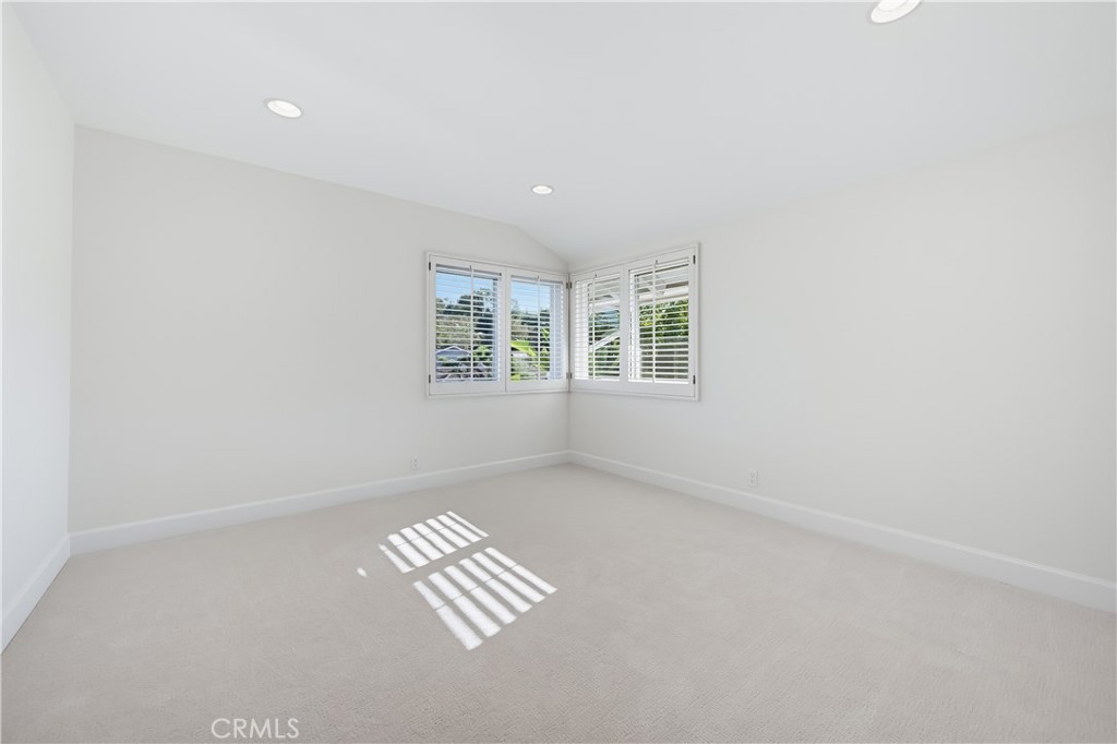 8 Sycamore Creek Property Photo 43