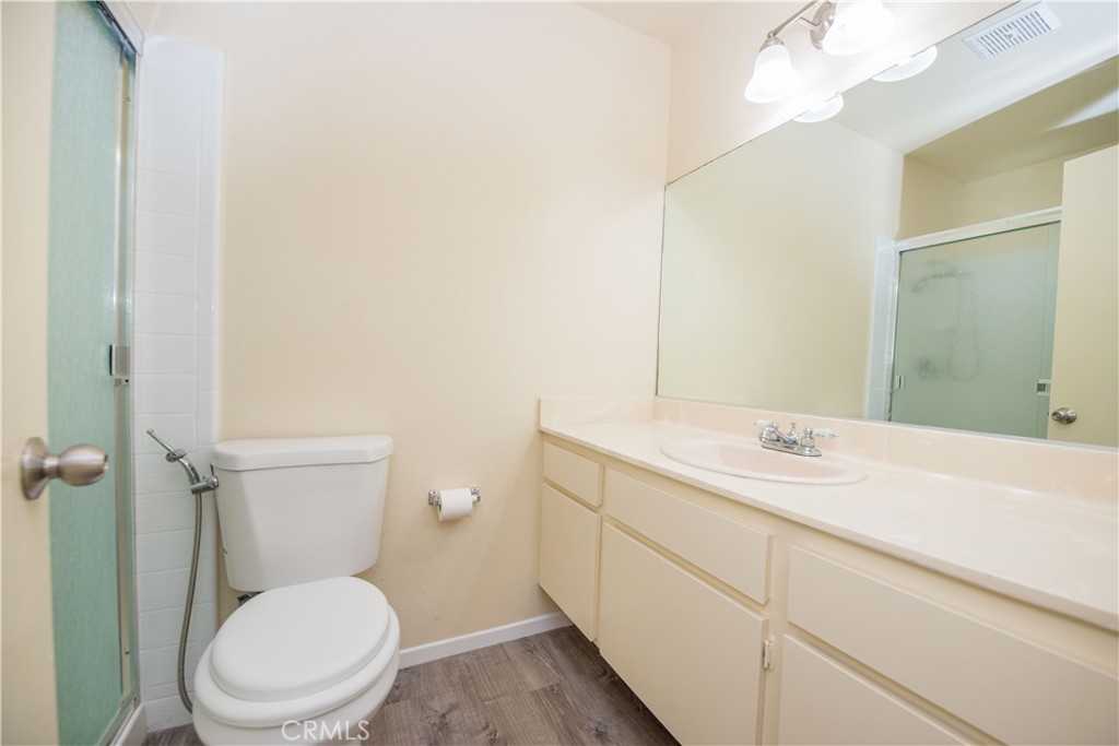 18902 Valley Property Photo 21