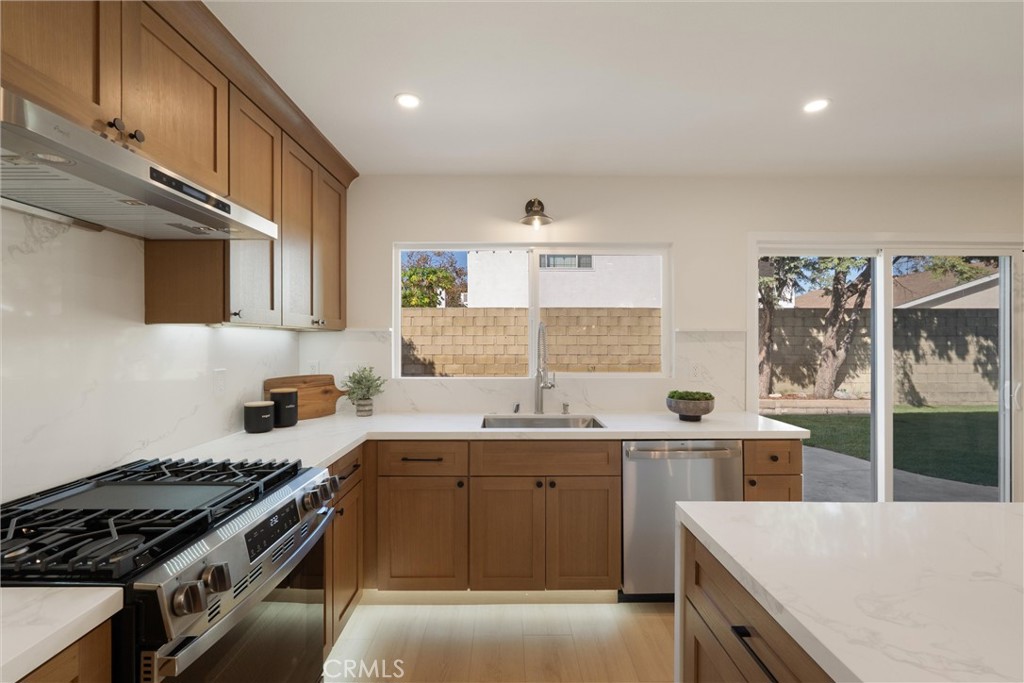 13657 Hart Property Photo 14