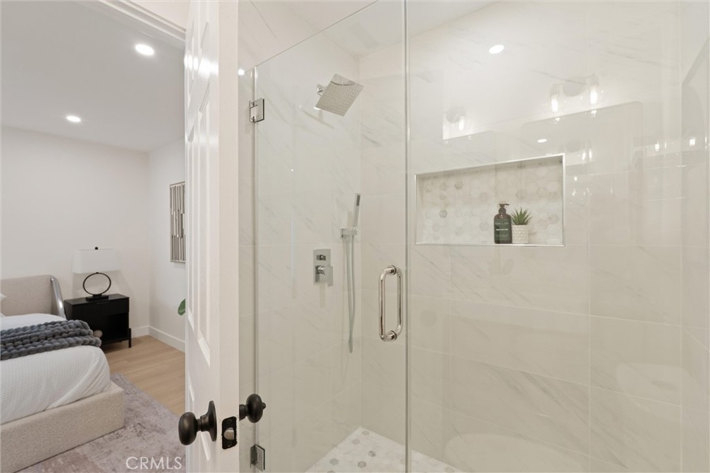 13657 Hart Property Photo 18