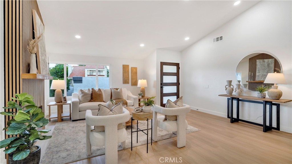 24672 Linda Flora Property Photo 5