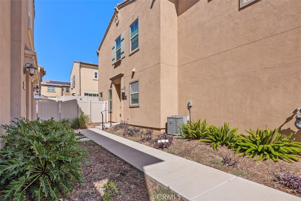 10920 Jericho Property Photo 5