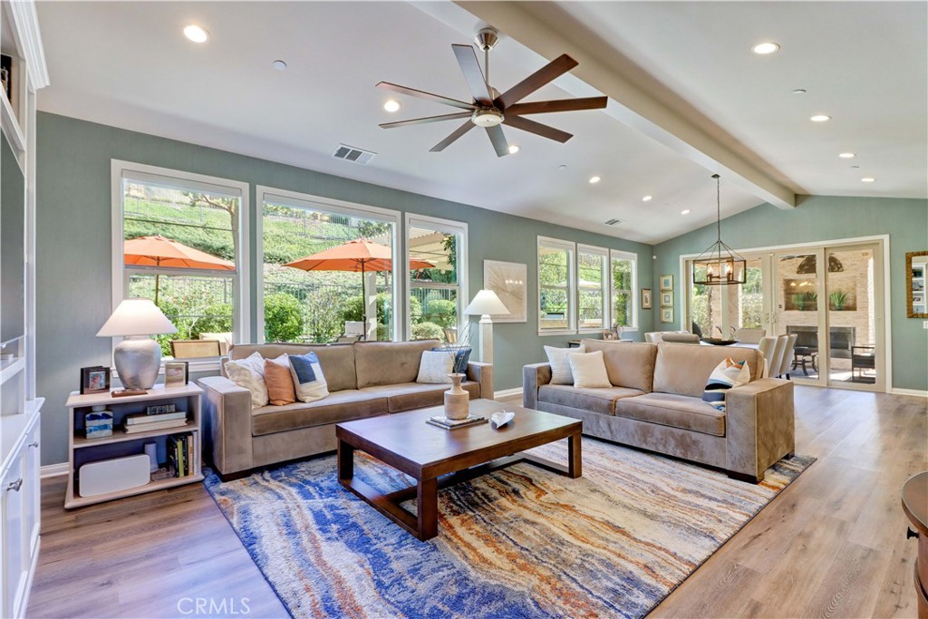 10 Cerrero Court Property Photo 1