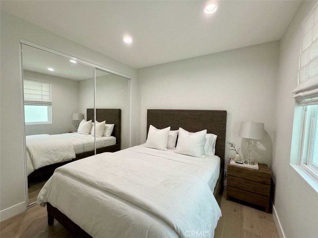 618 Marguerite Avenue B Property Photo 20