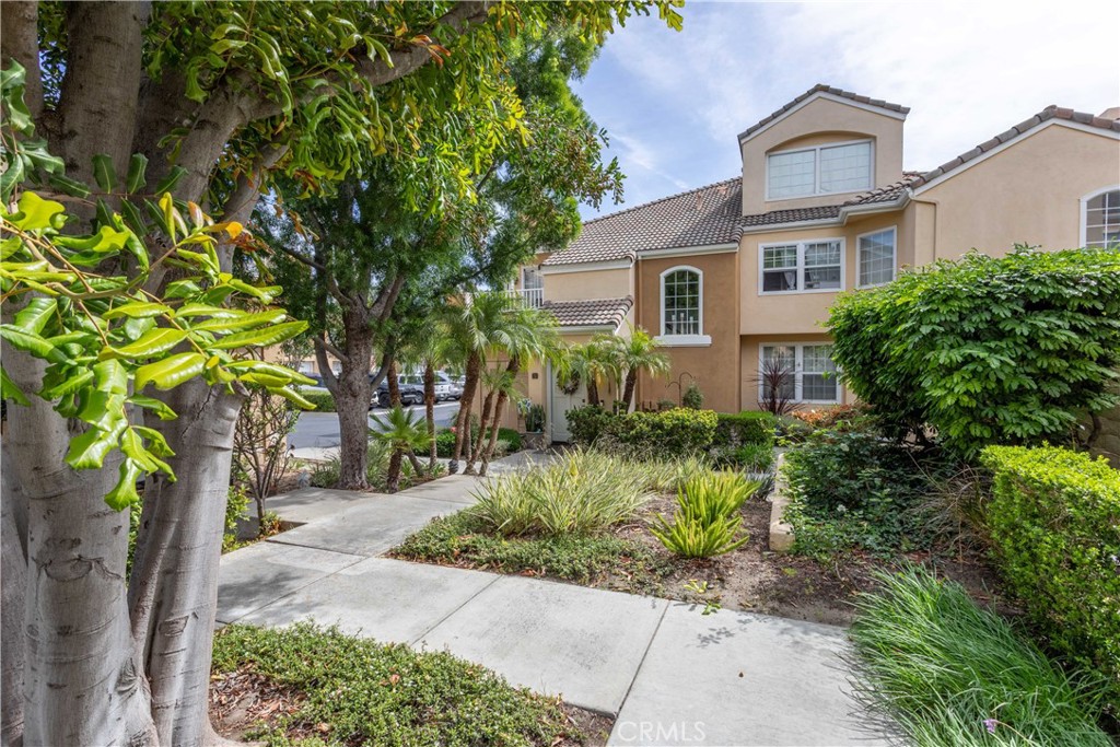 72 Sandcastle Property Photo 1