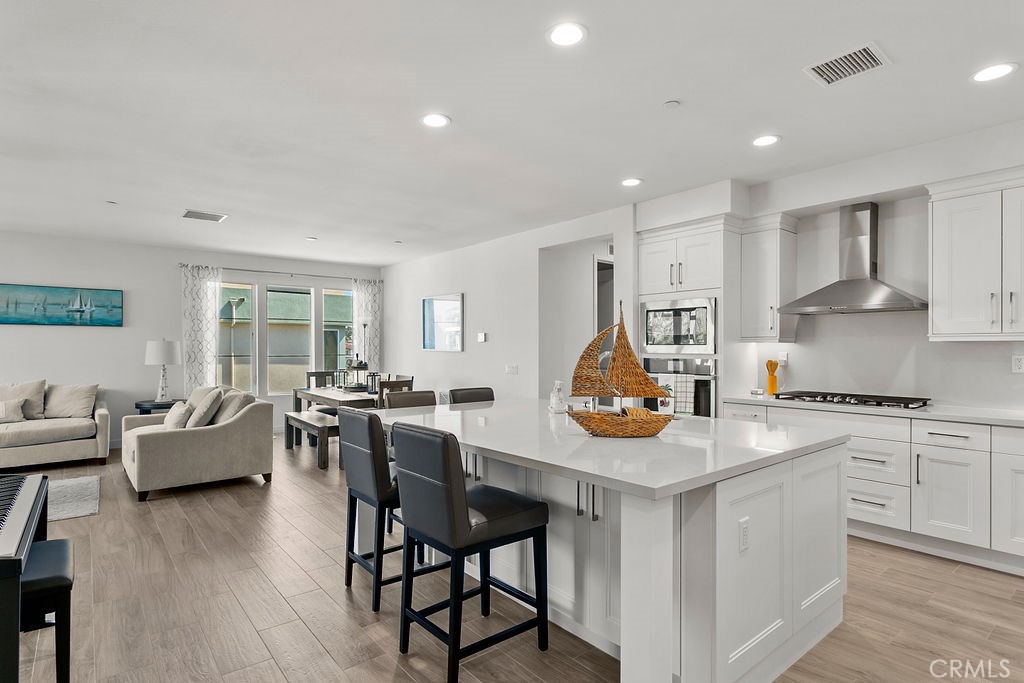 2867 Doheny Property Photo 1