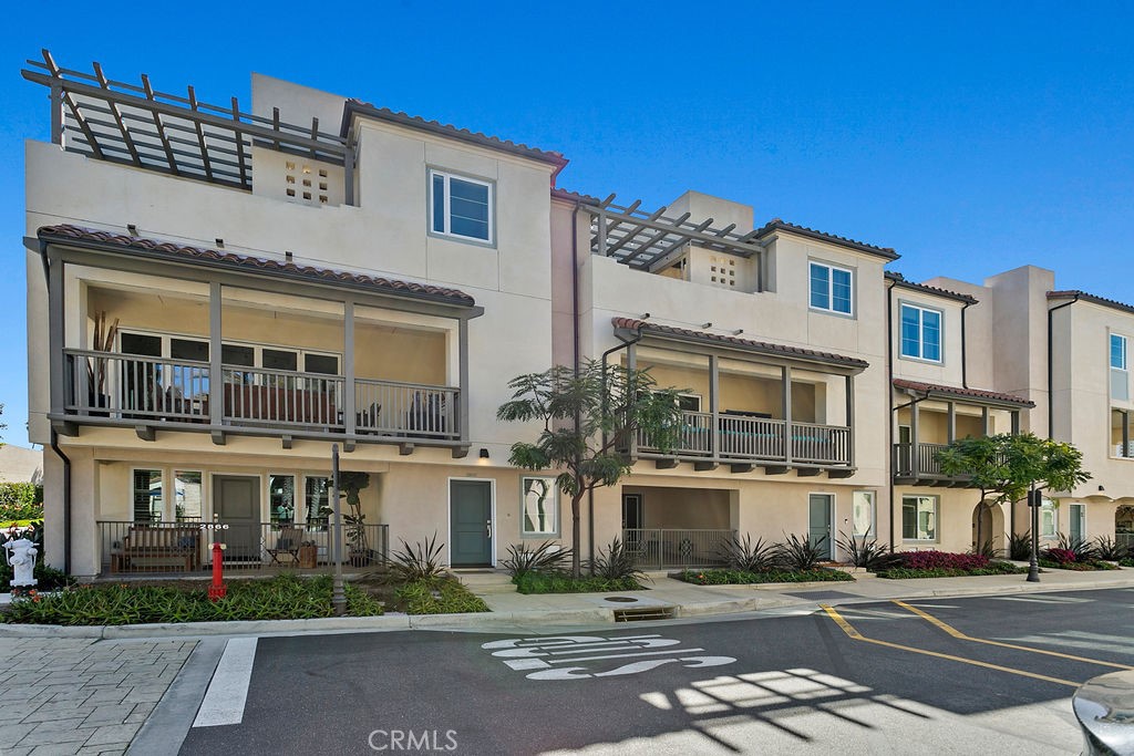 2867 Doheny Property Photo 21