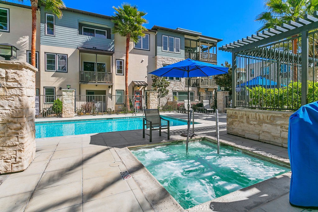 2867 Doheny Property Photo 24