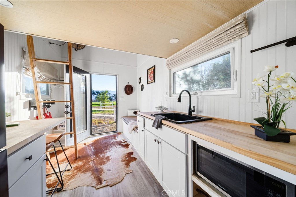 60340 Fillmore Street Property Photo 42