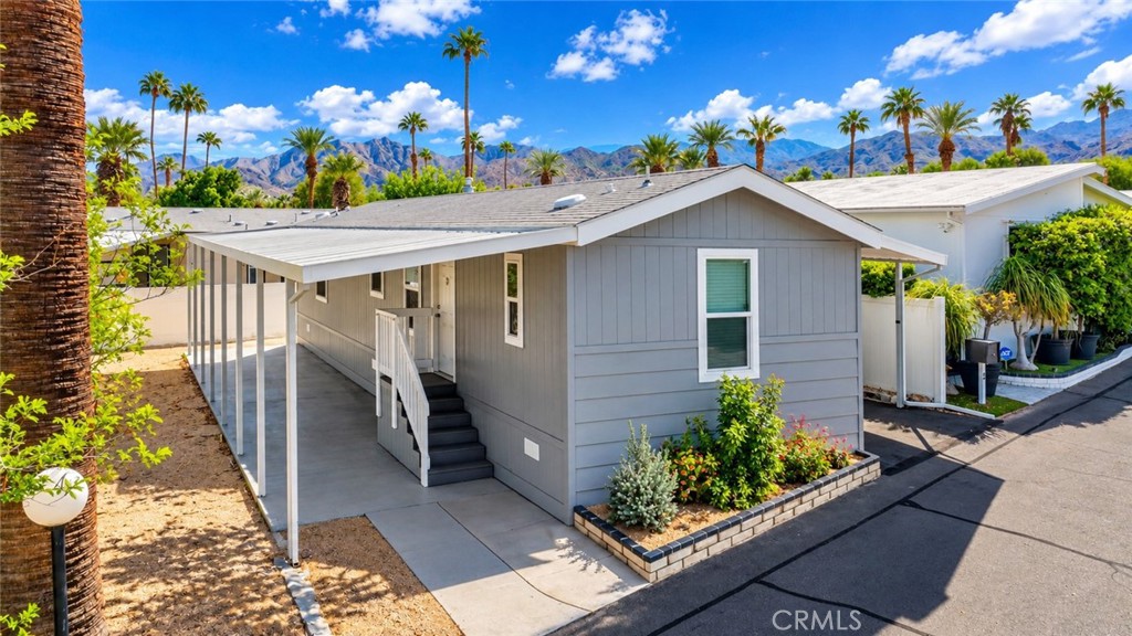 4 Diamond E Drive Property Photo 1