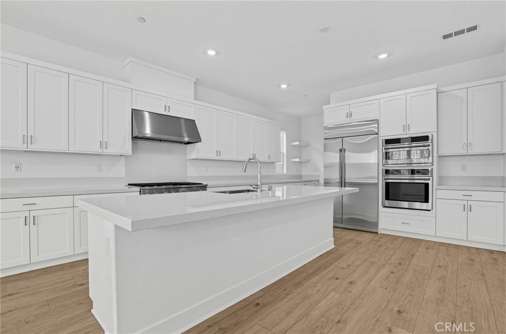 2025 Oreste Lane Property Photo 1