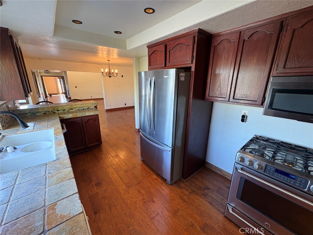 1111 Alabama Property Photo 12