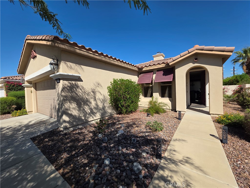 80450 Avd Linda Vista Property Photo 1