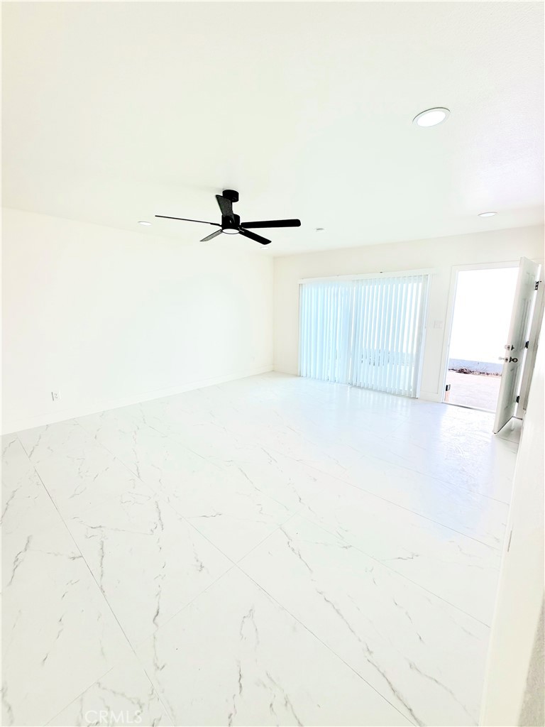 8431 Tamaru Property Photo 5