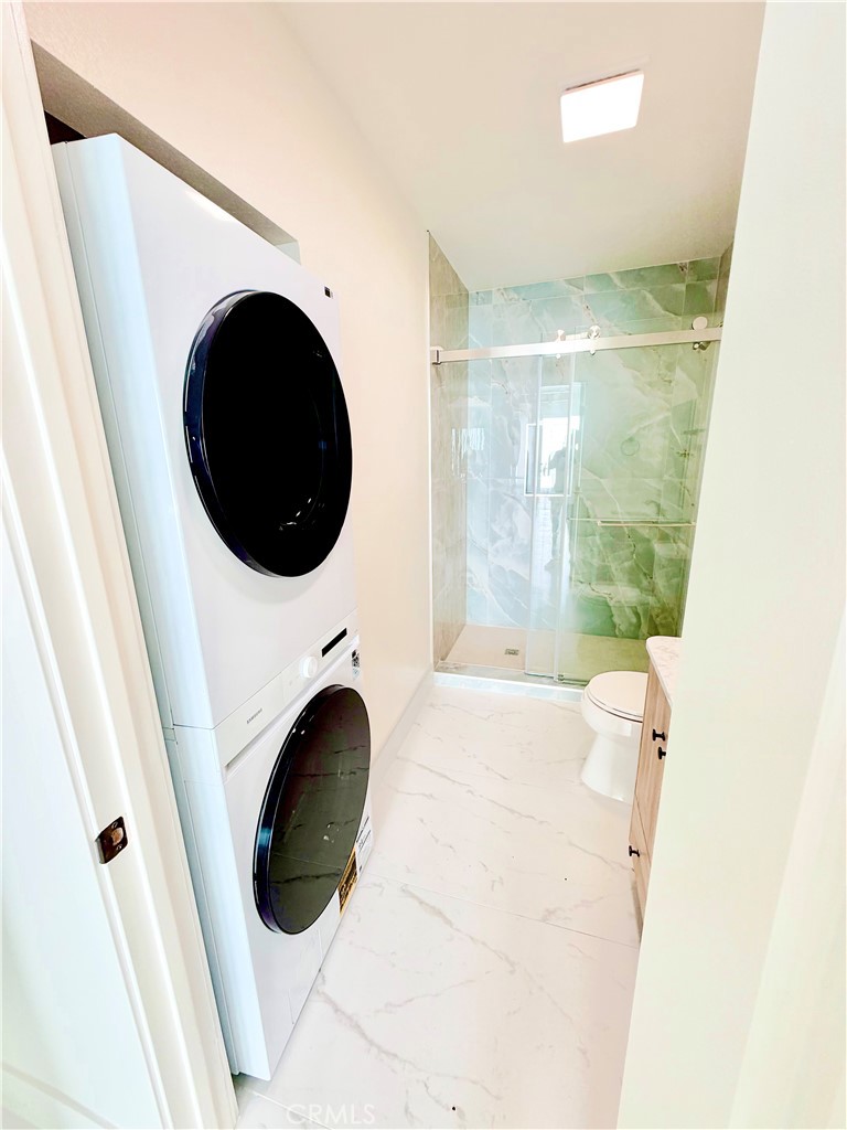8431 Tamaru Property Photo 10