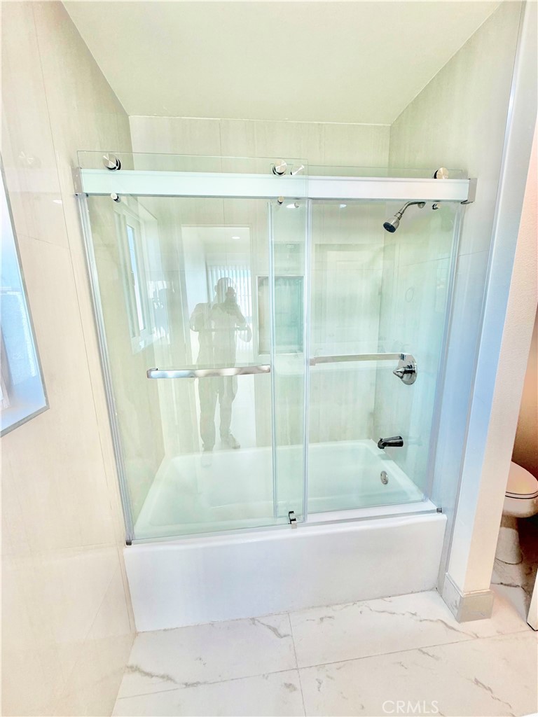 8431 Tamaru Property Photo 22