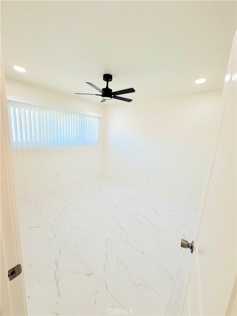 8431 Tamaru Property Photo 26