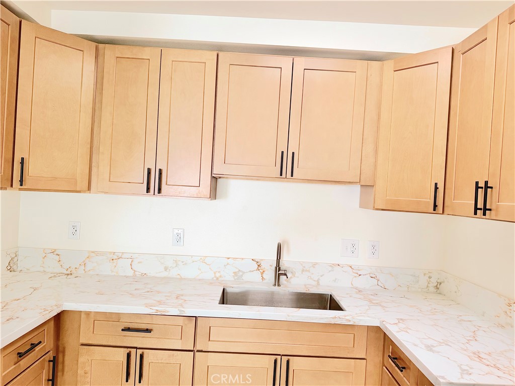 8431 Tamaru Property Photo 33