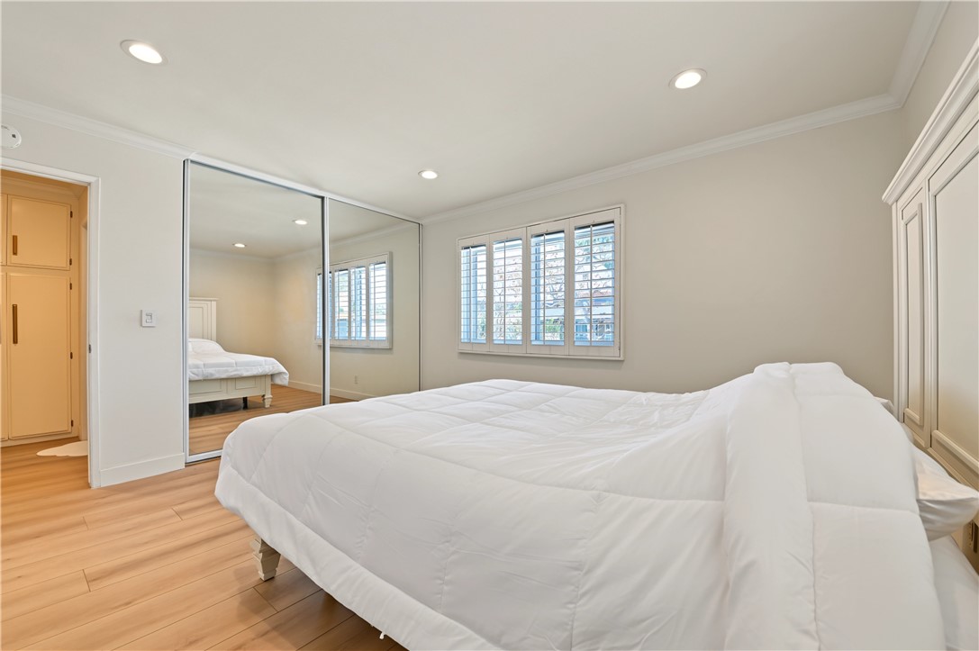 660 S Glassell Property Photo 10