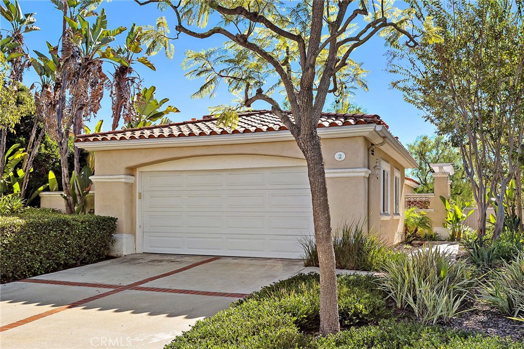 2 Avenida La Promesa Property Photo 1