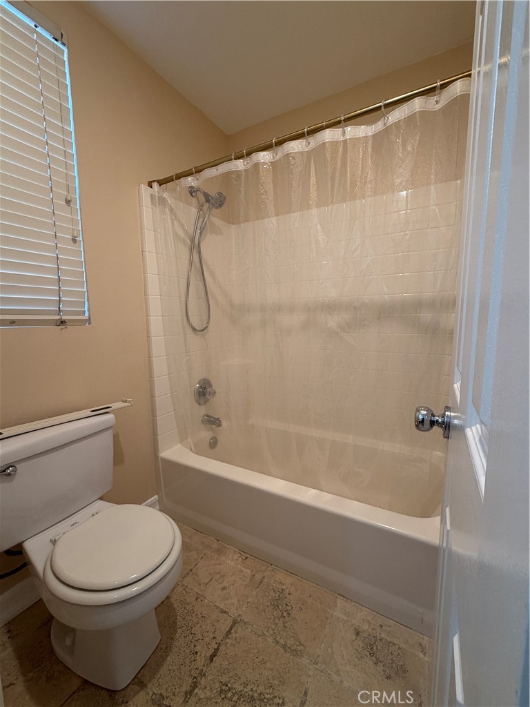 87 Stardance Property Photo 23