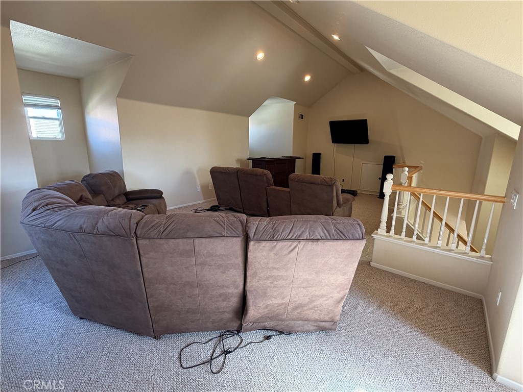 87 Stardance Property Photo 26