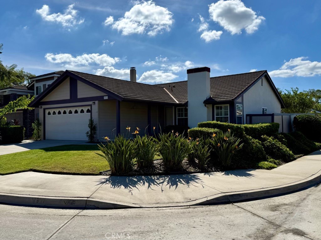 25712 Coldbrook Property Photo 1