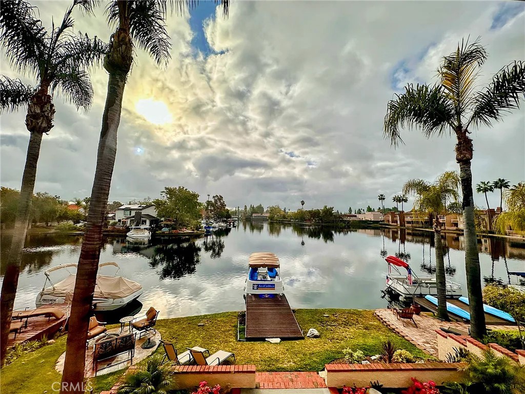 22752 Bayshore Lane Property Photo 1