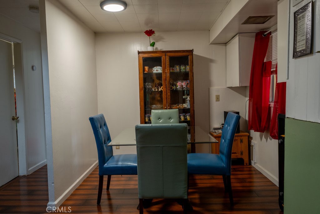 16648 New York House Road Property Photo 8