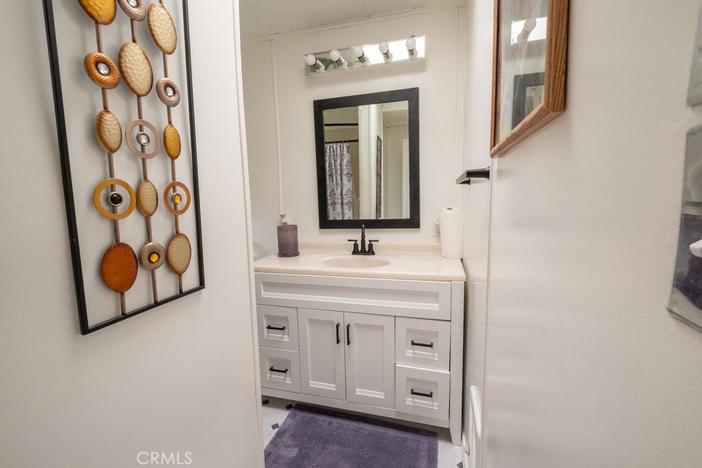 16648 New York House Road Property Photo 13