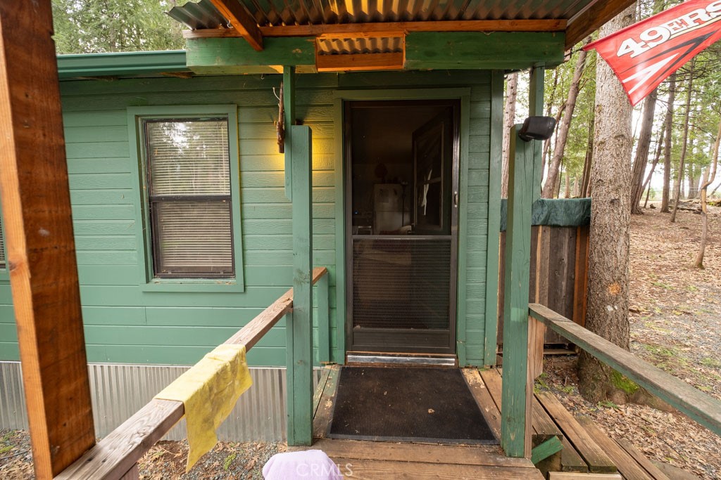 16648 New York House Road Property Photo 20