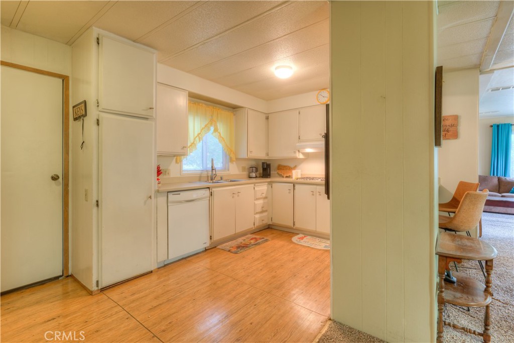 329 Ridgecrest Pkwy Property Photo 13