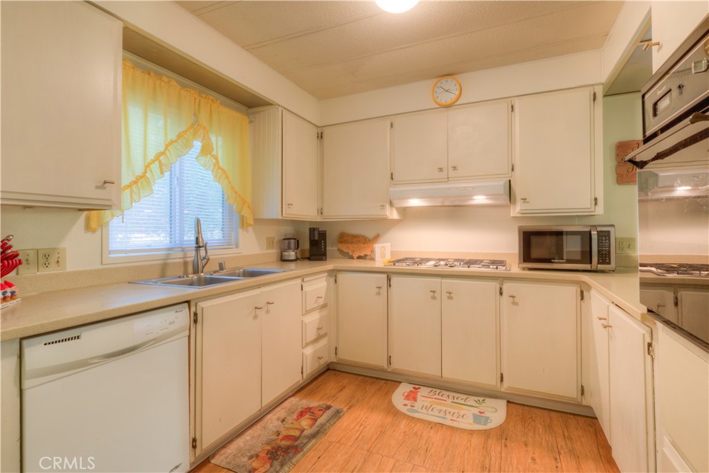 329 Ridgecrest Pkwy Property Photo 15
