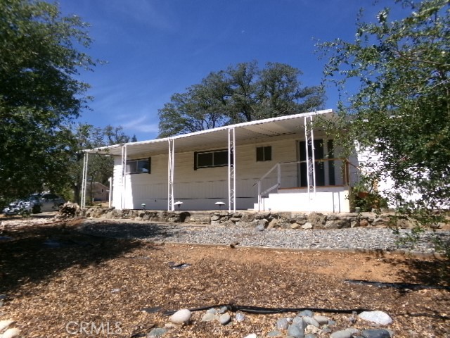 120 Oak Grove Property Photo 1